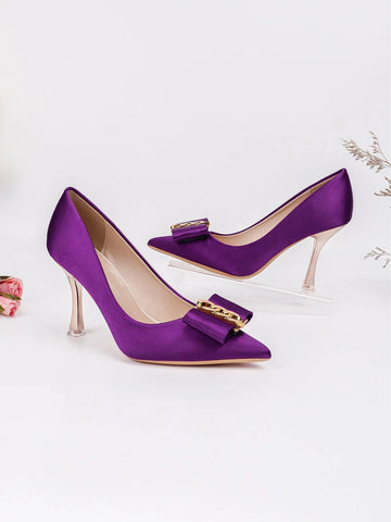 Chain & Bow Decor Point Toe Heeled Court Pumps