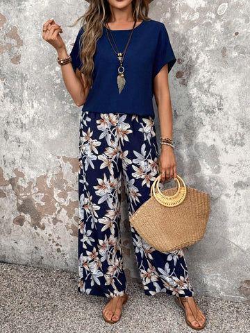 EMERY ROSE Women Solid Color Round Neck Short Sleeve Top And Flower Print Wide Leg Pants Set For Summer