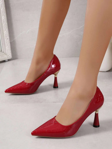 Embossed Detail Point Toe Stiletto Heeled Court Pumps