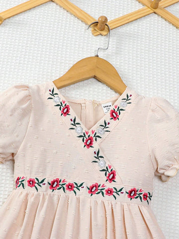 Girl Embroidered Floral Dress, Comfortable, Elegant And Romantic For Spring/Summer