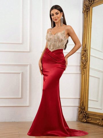 Elegant And Luxurious Champagne-Colored Mermaid Dress Features 3D Embroidery And Irregular Color-Blocking Design. Made With Woven Stretch Satin And Taffeta Fabric, Decorated With Pleats Around The Waist. Perfect For Formal Occasions And Evening Parties.