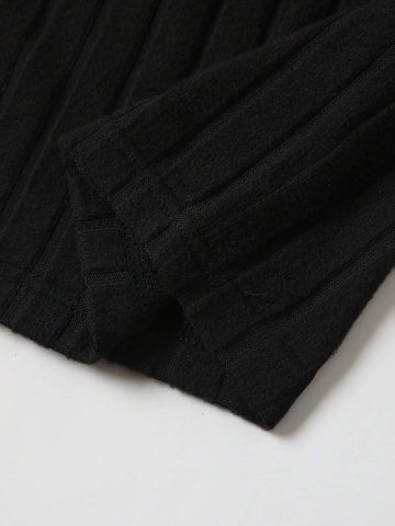 Texture-Grabbing Strapless Crop Top And Skirt Set