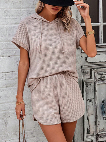 Women's Solid Color Batwing Short Sleeve Hoodie And Shorts Set