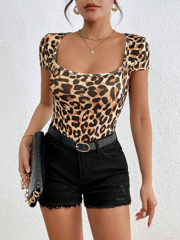 Women's Fashionable Turtleneck Leopard Printed Bodysuit