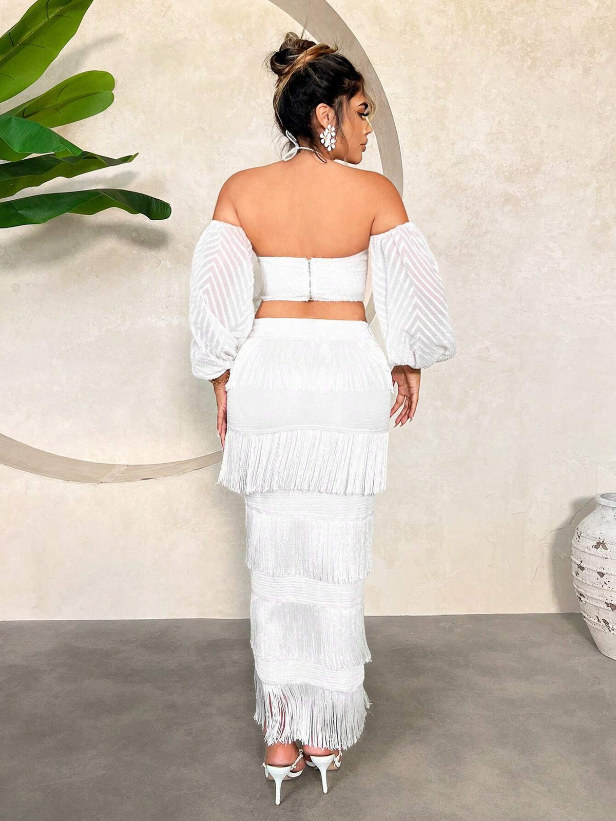 Vacation Cute Resort Beach Wear Abaya Bohemian Holiday Ruched Layered Cake Flounce Hem Summer Sexy Fringe See-Through Chiffon Crop Top And Long White Skirt Stretchy Fringe Skirt Set For Women Two Piece Outfits