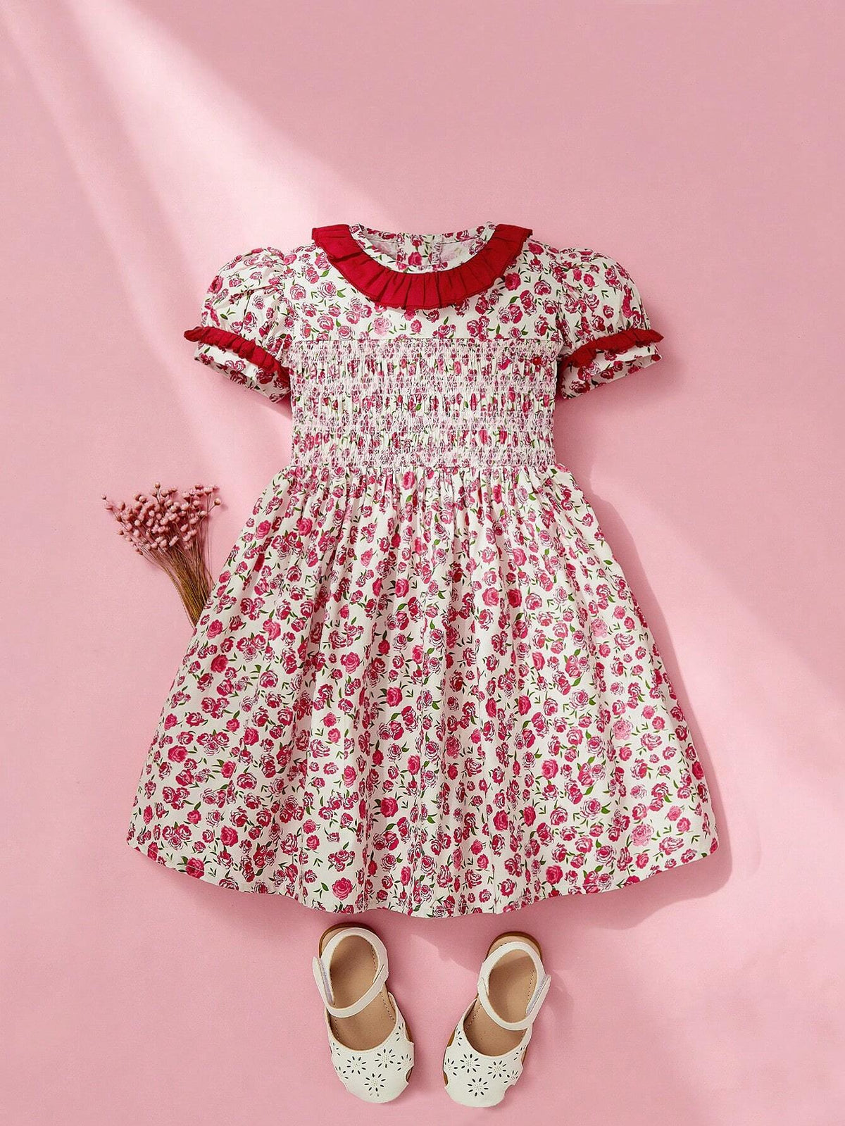 Single Piece Girls" Floral Dress With Ruffled Collar And Puffy Sleeves For Summer