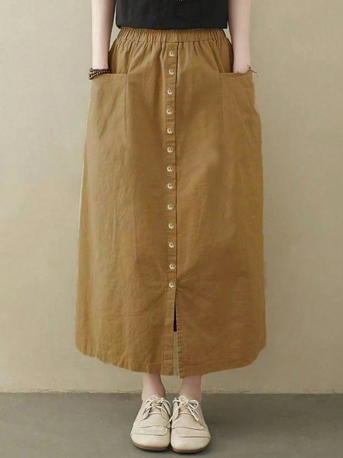 Solid Button Front Dual Pocket Skirt