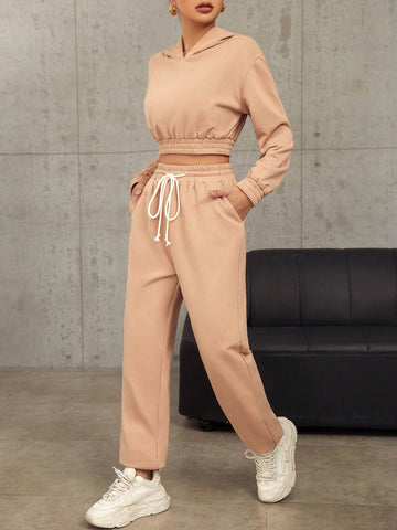 Women'S Cropped Hoodie And Drawstring Waist Joggers Set
