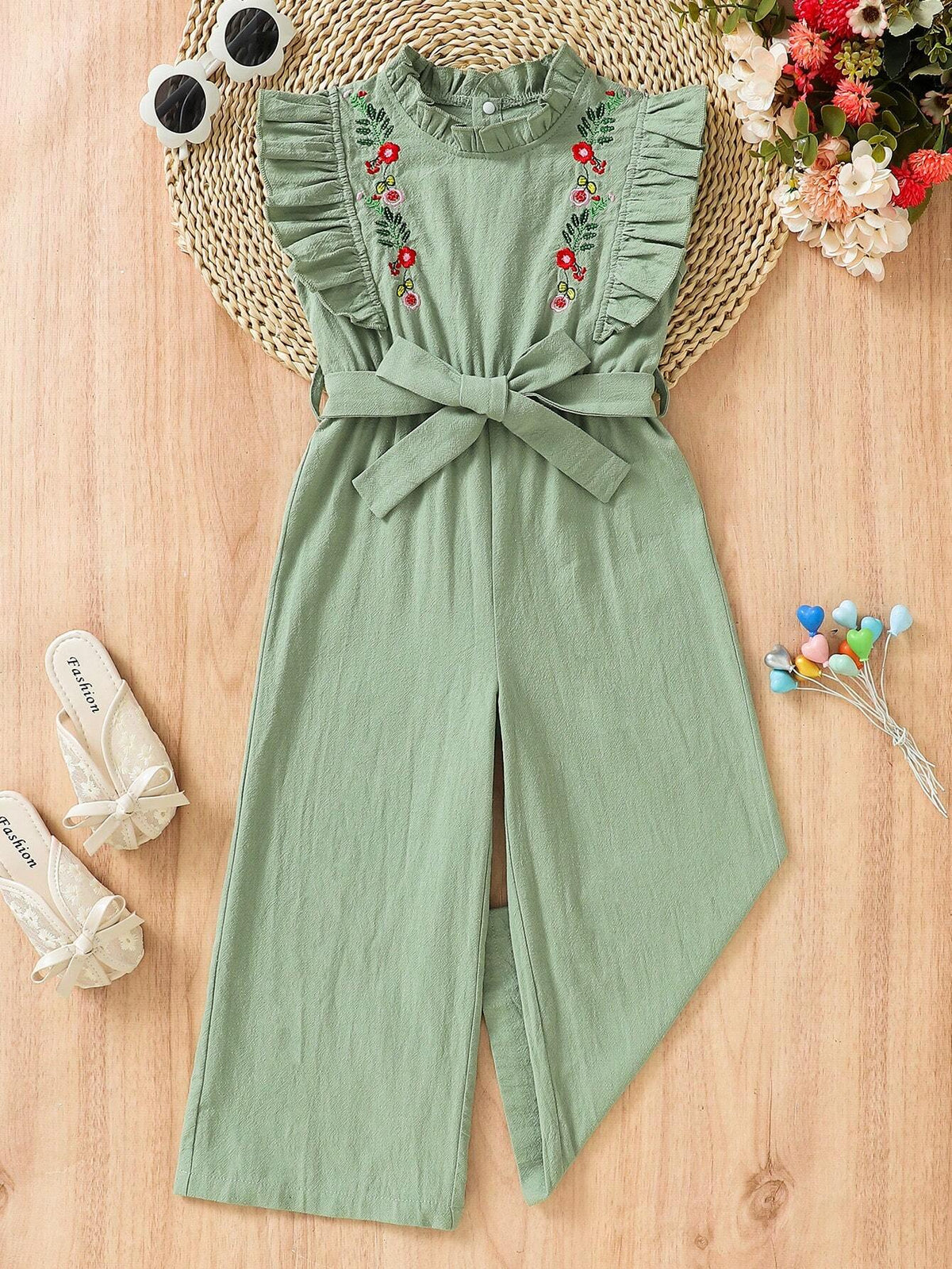 Young Girl Embroidered Floral Sweet Jumpsuit