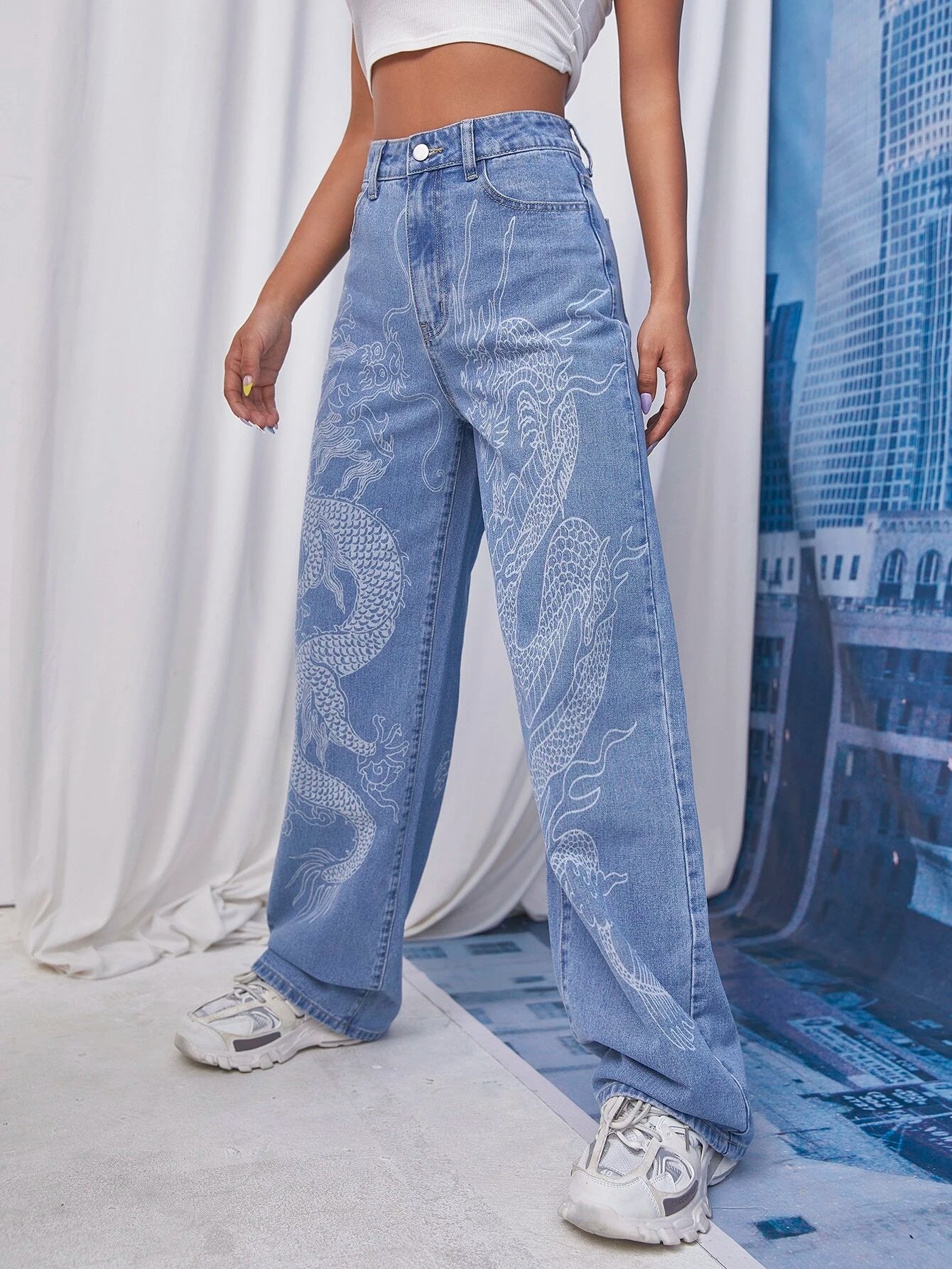 Jeans Slogan E Impressão Yin e Yang  Printed jeans, Women denim jeans,  Women jeans