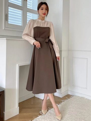 DAZY Two Tone Puff Sleeve Belted Dress