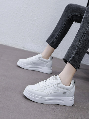 Women Letter Detail Lace-up Front Casual Shoes, Sporty Outdoor Skate Shoes
