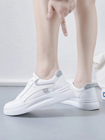 Women Letter Graphic Skate Shoes, Lace-up Front Sporty Sneakers