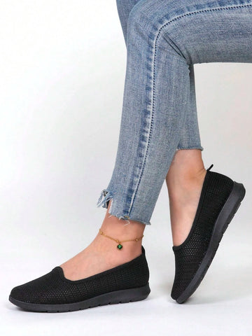 Women Minimalist Slip-On Shoes, Fabric Sporty Sneakers Black